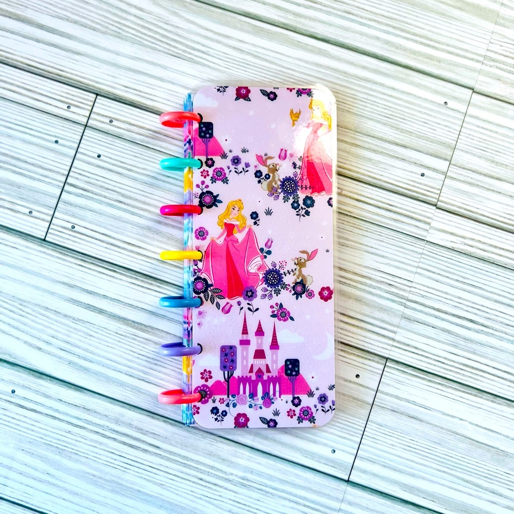 Happy planner skinny mini size weekly layout Disney Princess Aurora